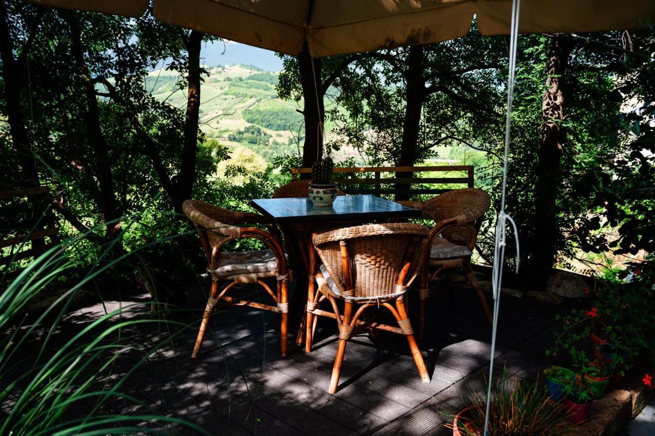 Bed and Breakfast Il Girasole Basciano Екстер'єр фото