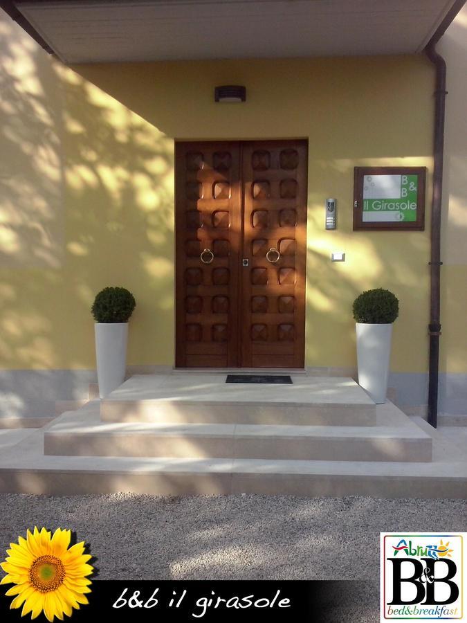 Bed and Breakfast Il Girasole Basciano Екстер'єр фото