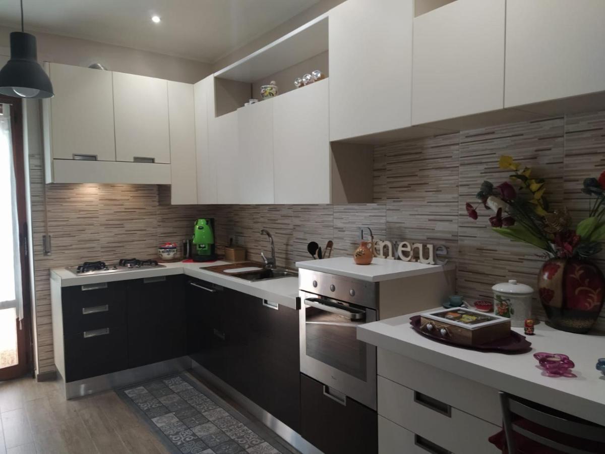 Bed and Breakfast Il Girasole Basciano Екстер'єр фото